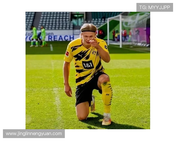 那些让人难以忘怀的足球明星与他们的传奇故事