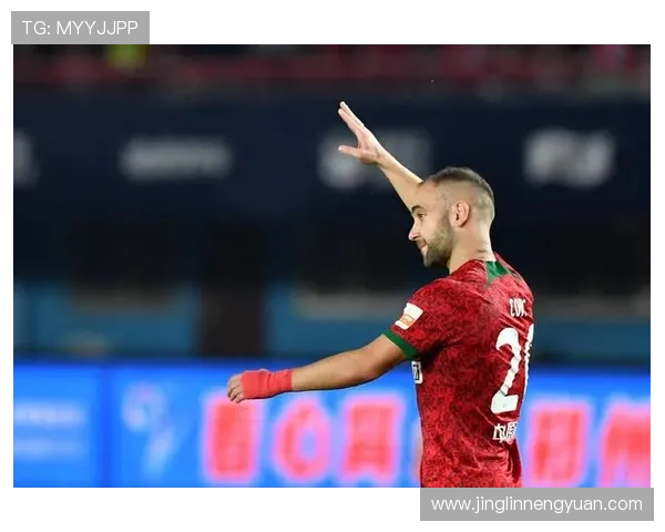 小贾足球明星的传奇之路与成长历程揭秘